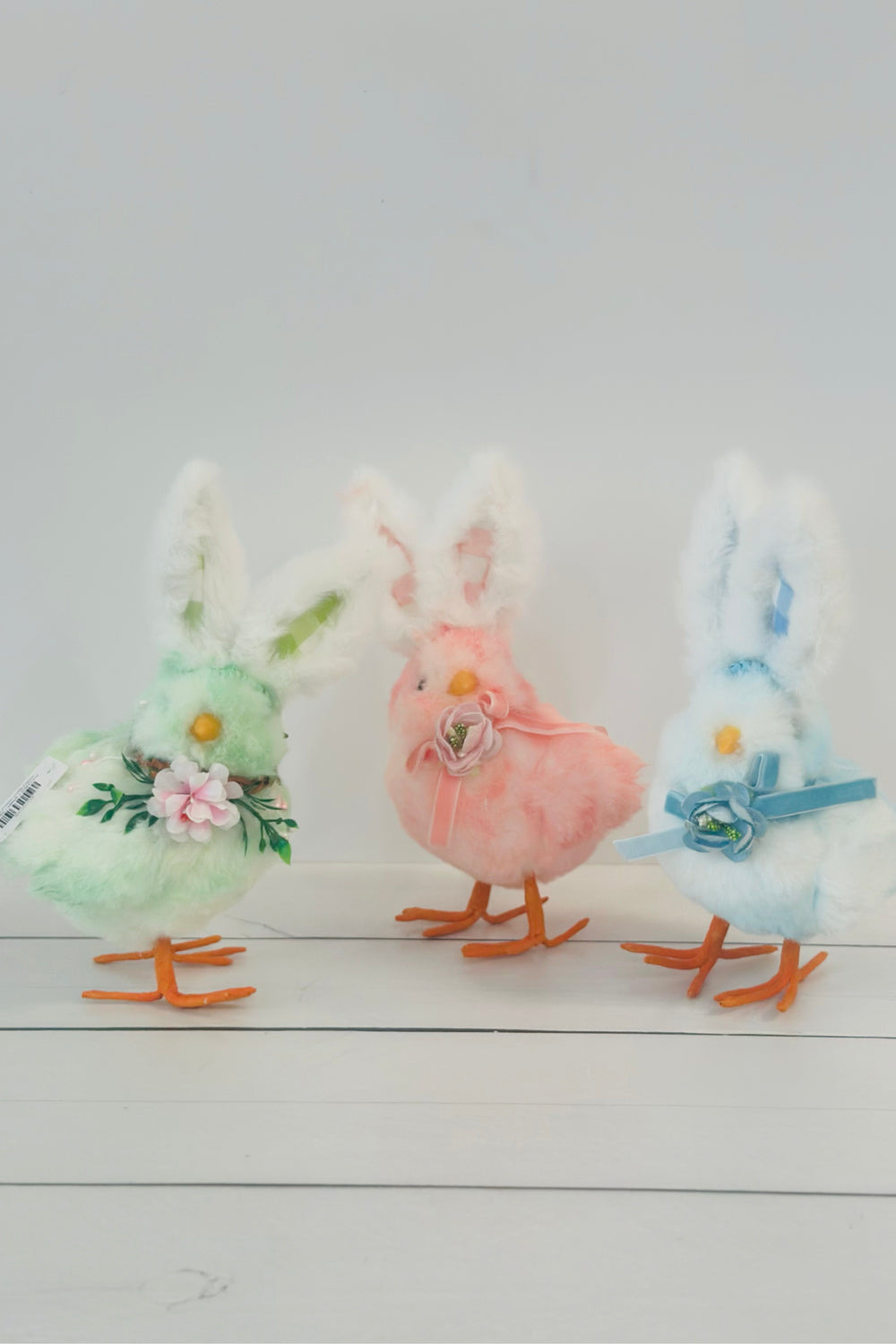 Fuzzy Flower Chick Figure