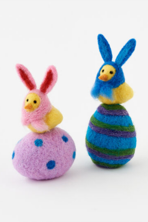 Wool Chick on Egg Figure