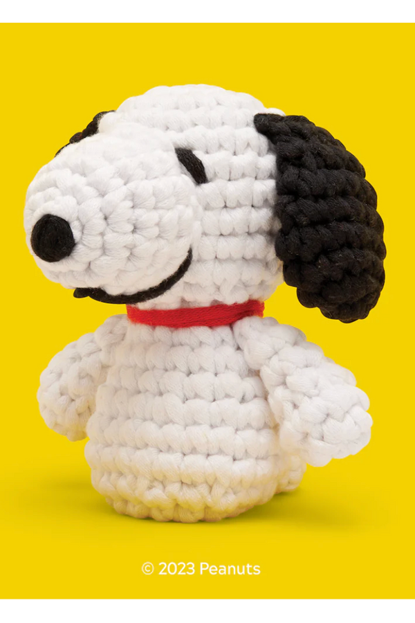 Woobles Crochet Kit - Snoopy
