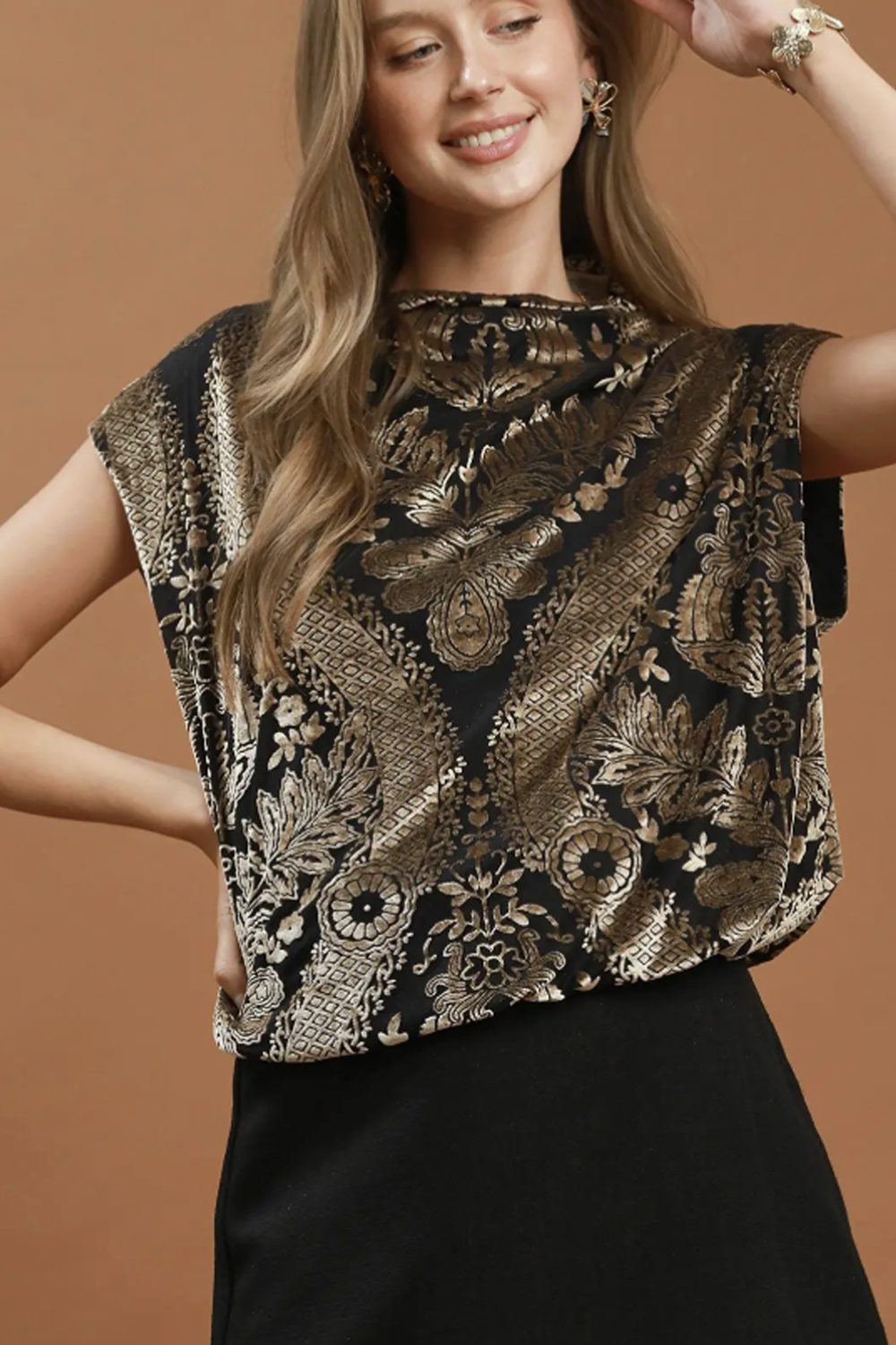 Velvet Boxy Short Sleeve Top - Charcoal