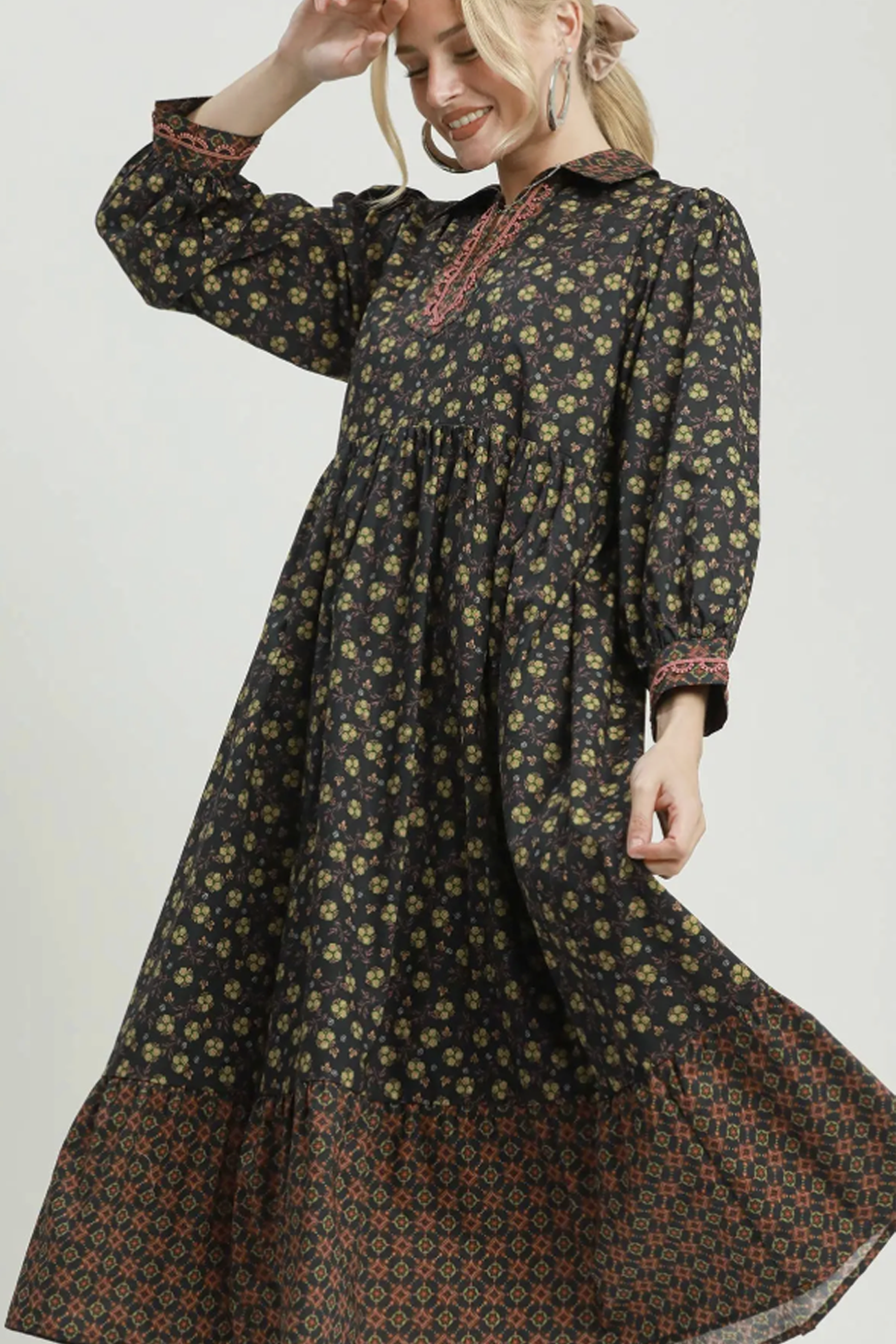 Floral Mix Media Print Midi Dress - Black