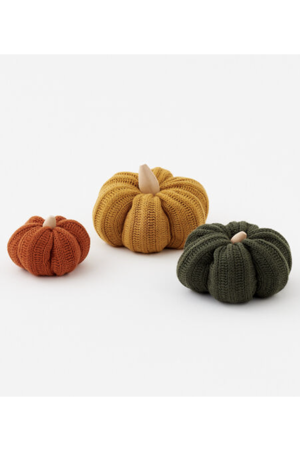 Fall Knit Pumpkin Figure