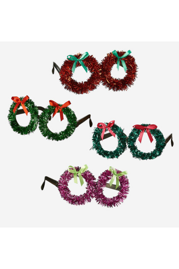 Whimsical Wreath Glasses