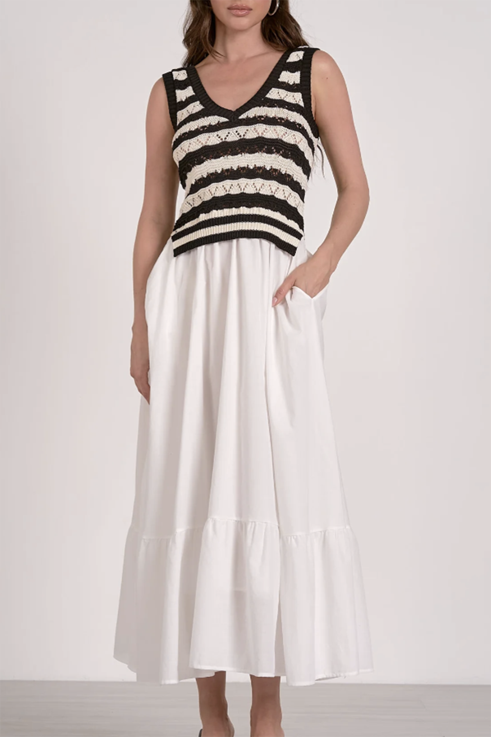SIDEWALK SALE ITEM - Autumn Knit Dress - Black + White Stripe SIDEWALK SALE ITEM - Autumn Knit Dress - Black + White Stripe