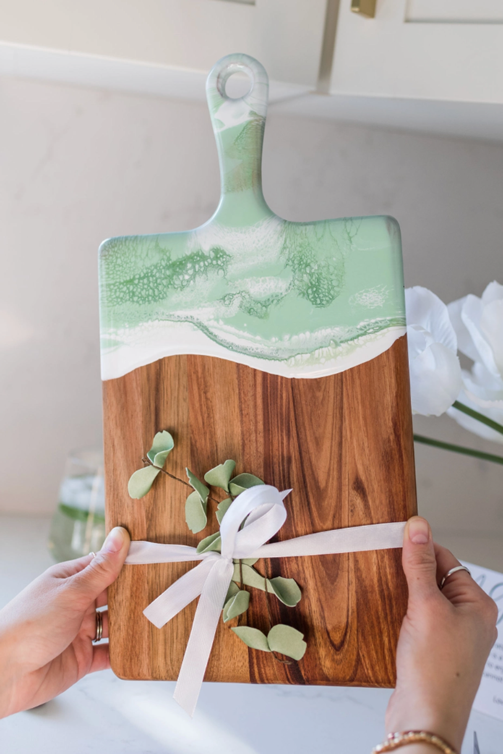 Lynnie Cheeseboard - 8x16" Mojito