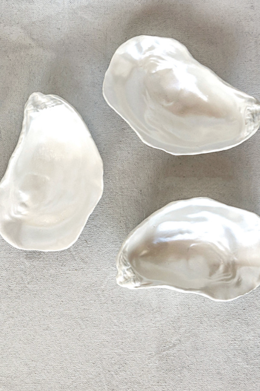 Ceramic Oyster Trinket Dish - Pearly Iridescent
