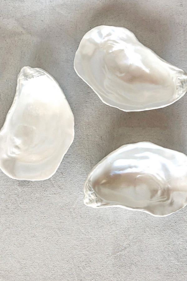 Ceramic Oyster Trinket Dish - Pearly Iridescent