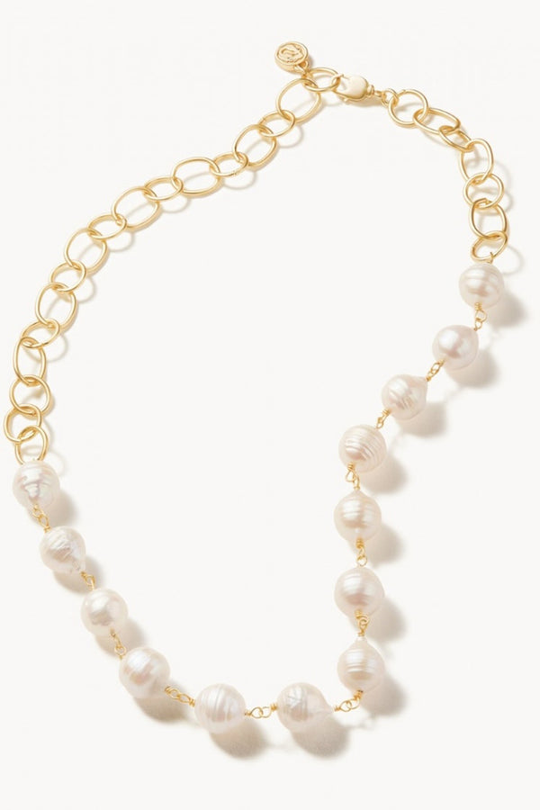 Ann Pearl Necklace