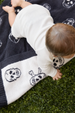 Barefoot Skull Baby Stroller Blanket